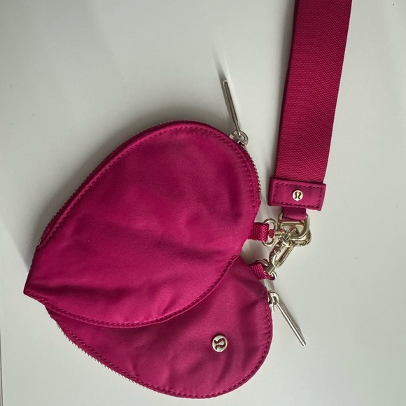lululemon athletica dual Heart Wristlet - Picture 2 of 7